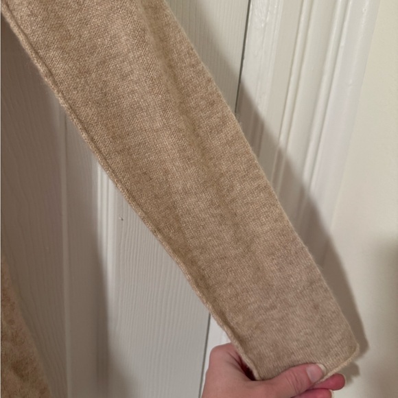 Subtle Luxury 100% Cashmere Sweater Tan Beige Raw Hem Flowy XS/S Small - Picture 12 of 16